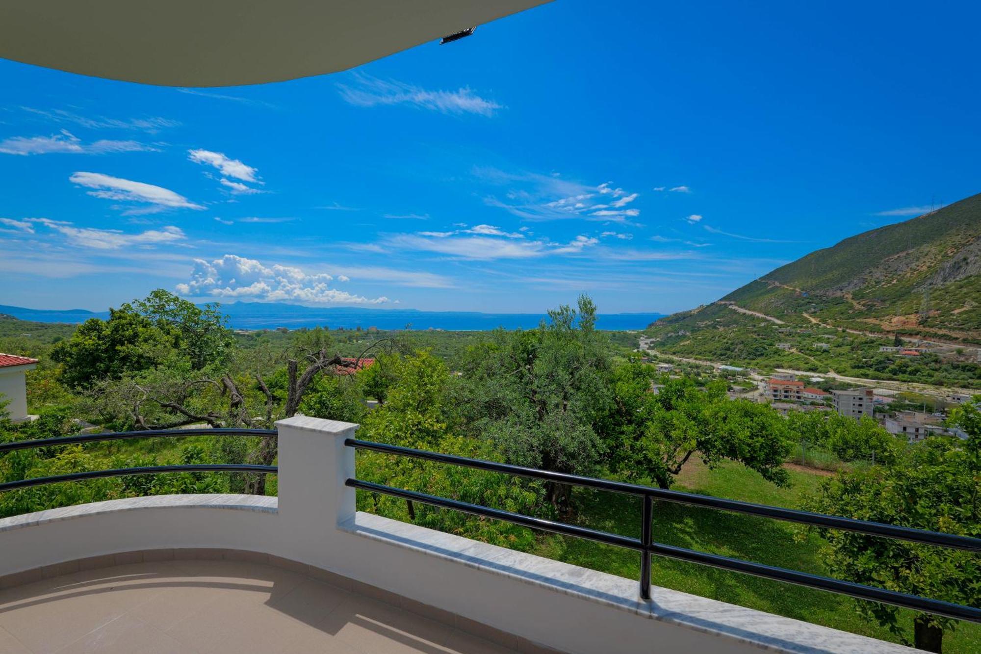 Villa Pargua Borsh Esterno foto